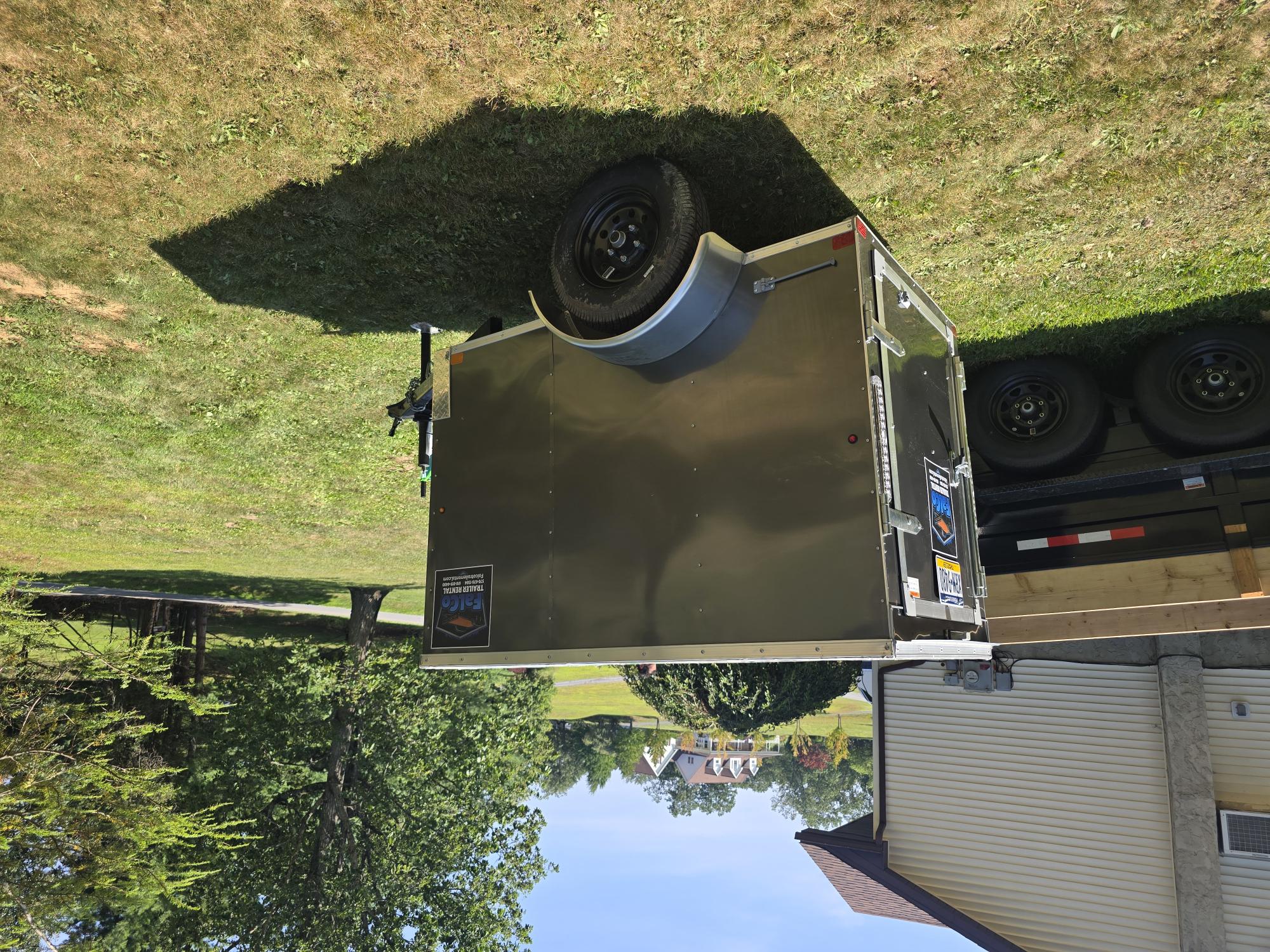 4x6ft Enclosed Trailer - View 3